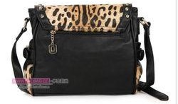 书包 女明星资讯,女明星们的个性书包风采